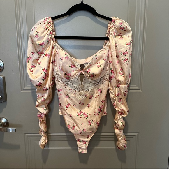 For Love & Lemons Aster Floral Bodysuit Peach Size Small - Picture 2 of 8